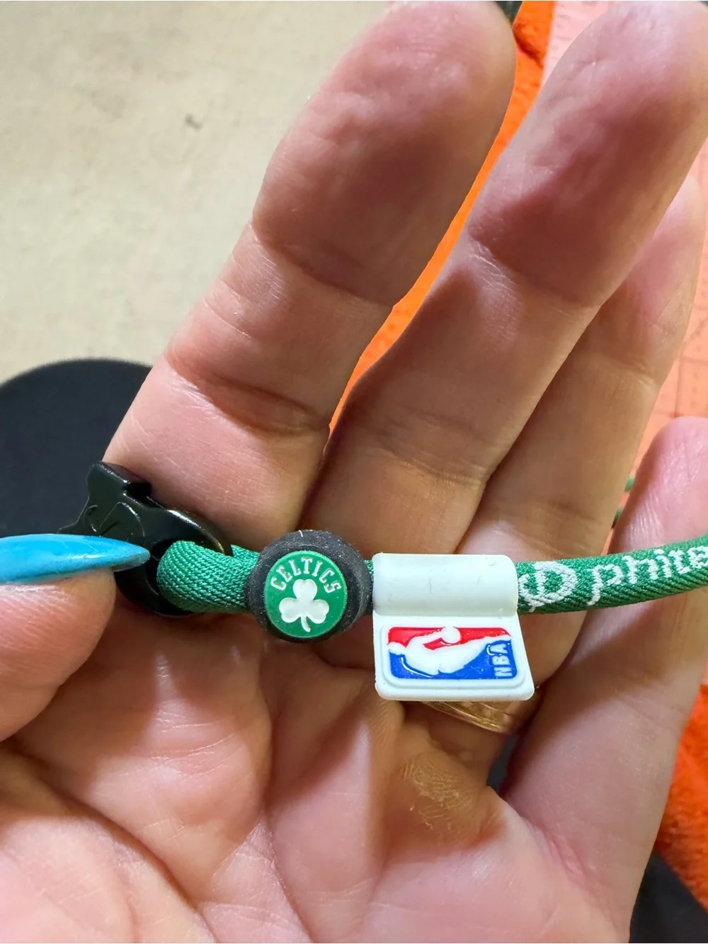 Boston Celtics NBA Green Breakaway Necklace Lanyard Shamrock Logo 18” Vintage